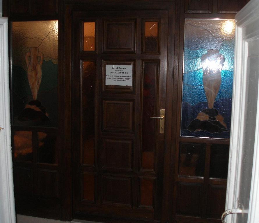 Carol Rooms Trogir Exterior foto